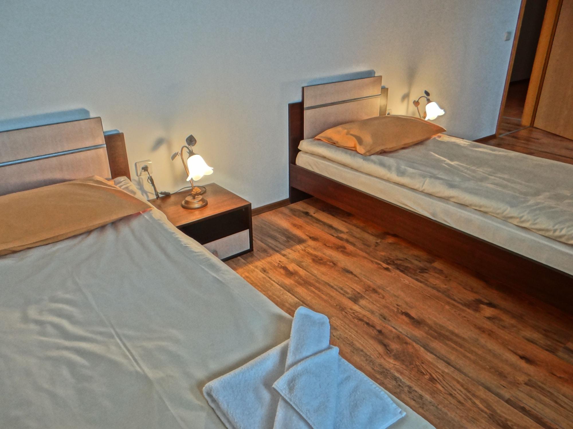 מלון דירות Grand Royale Complex & 4*
