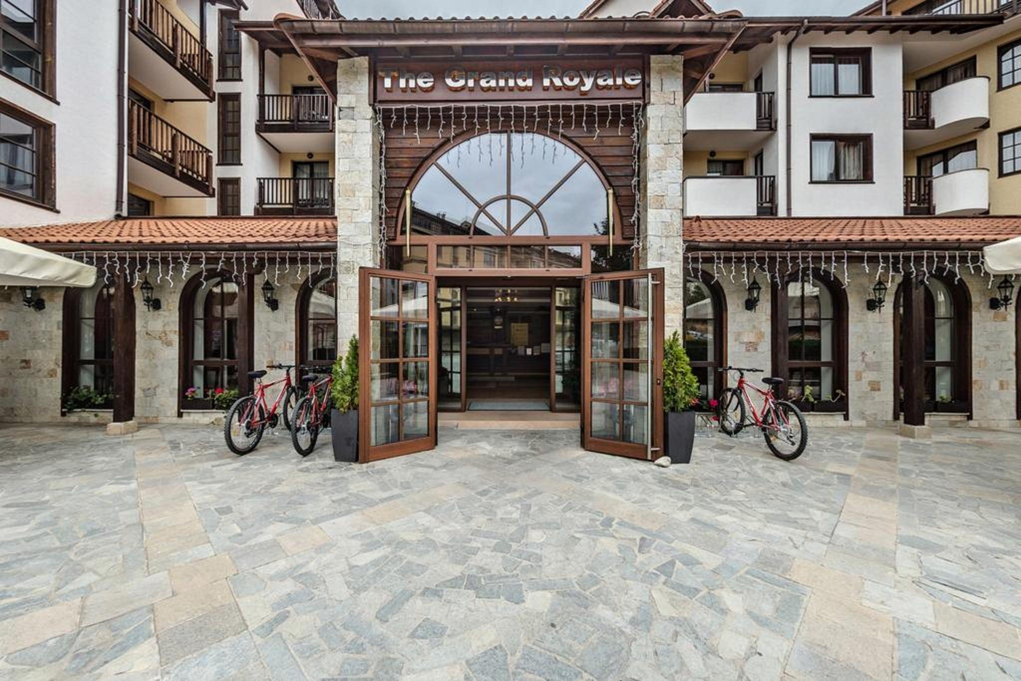 Grand Royale Complex & מלון דירות