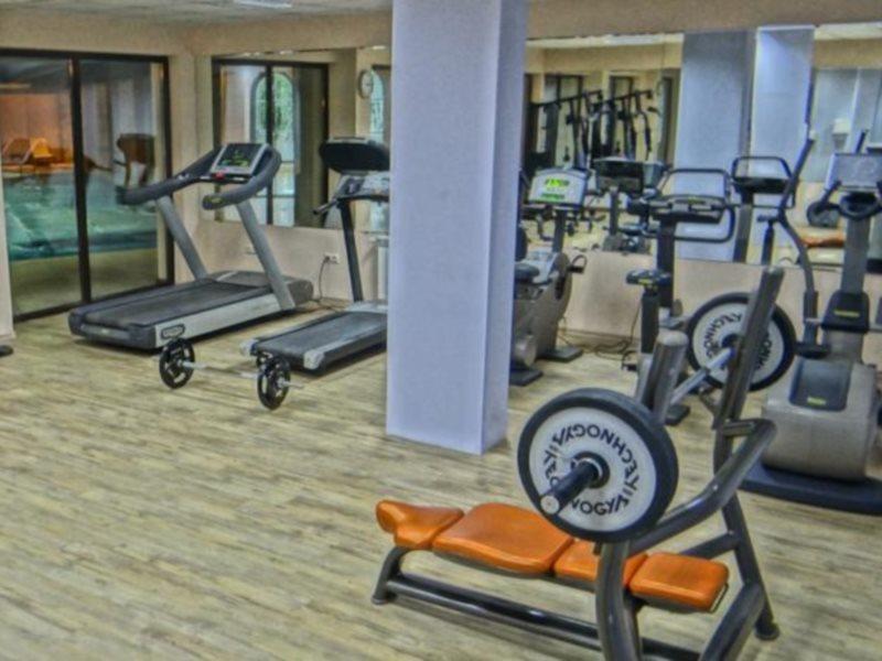Grand Royale Complex & 4*
