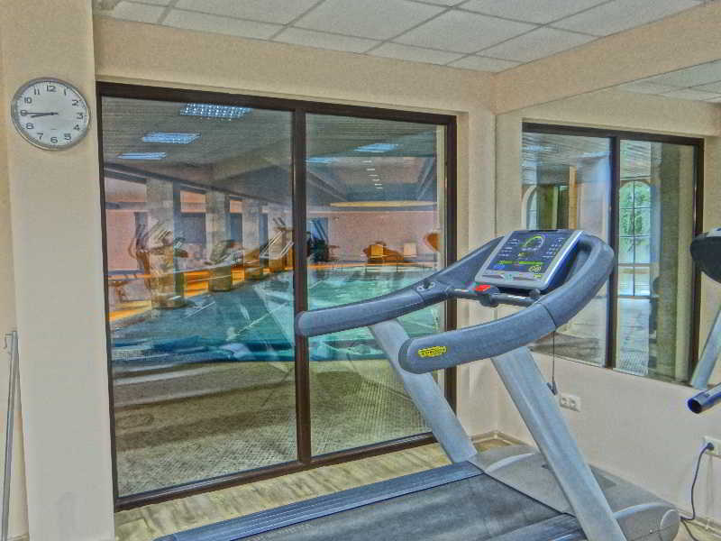 Grand Royale Complex & Aparthotel 4*